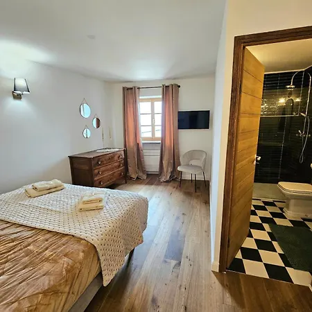 Villa Magnifique Avec Piscine- Hauteurs De *