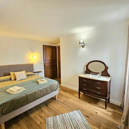 Villa Magnifique Avec Piscine- Hauteurs De Bastia (Corsica)