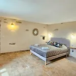 Magnifique Avec Piscine- Hauteurs De Villa *