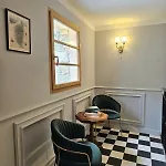 Magnifique Avec Piscine- Hauteurs De Villa *