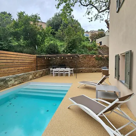 Magnifique Avec Piscine- Hauteurs De Villa