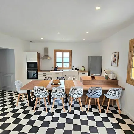 Magnifique Avec Piscine- Hauteurs De Bastia (Corsica)