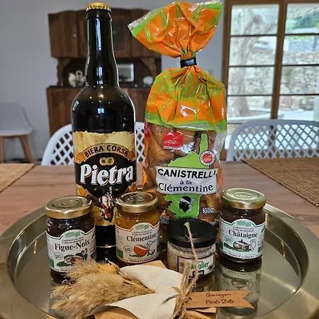 Magnifique Avec Piscine- Hauteurs De Villa