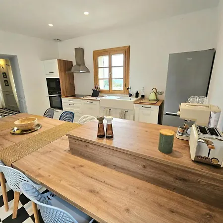 Magnifique Avec Piscine- Hauteurs De Bastia (Corsica)