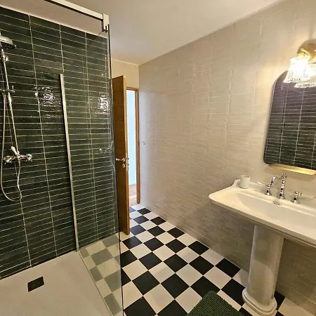 Magnifique Avec Piscine- Hauteurs De Villa