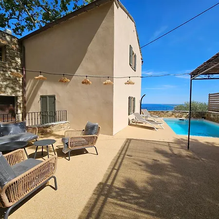 Villa Magnifique Avec Piscine- Hauteurs De