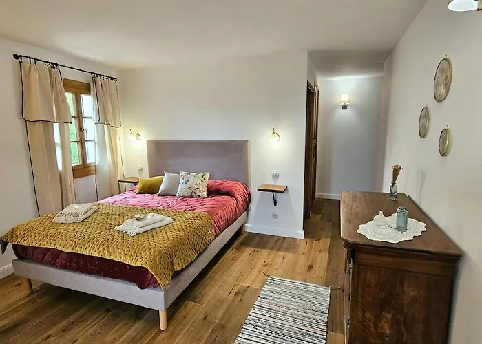 Magnifique Avec Piscine- Hauteurs De 巴斯蒂亚