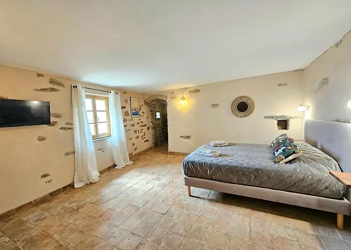 Magnifique Avec Piscine- Hauteurs De 别墅 巴斯蒂亚