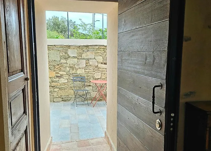 Magnifique Avec Piscine- Hauteurs De 别墅