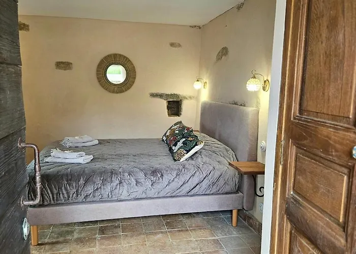 别墅 Magnifique Avec Piscine- Hauteurs De *