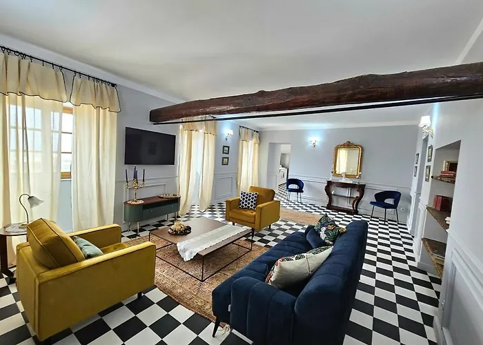 Magnifique Avec Piscine- Hauteurs De 别墅 *