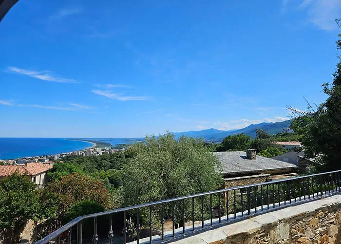 Magnifique Avec Piscine- Hauteurs De 巴斯蒂亚